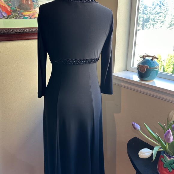 Black Jersey Beaded Midi Dress by Jones New York Long  Sleeves V-Neck - Sz 4-6 - Picture 9 of 15